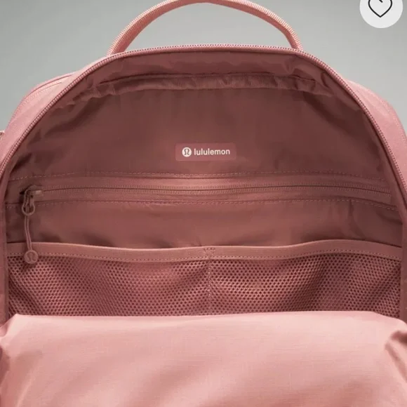 🎒NWT Lululemon Double Zip Backpack. 22L. Sold out color  spiced chai! - Picture 5 of 12